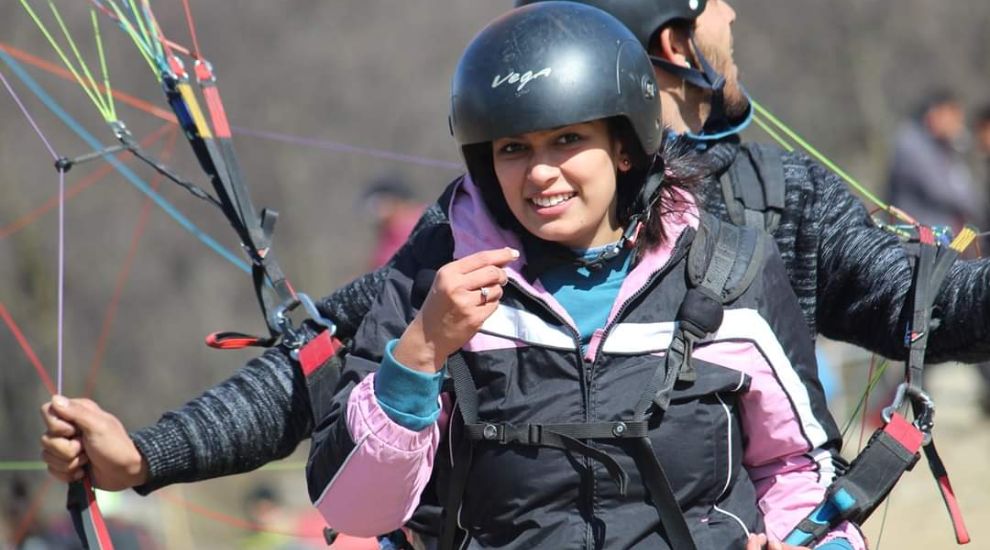 Dharamshala-Paragliding-enjoying-time